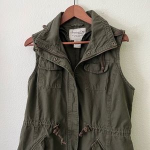 Army Green Cargo Vest